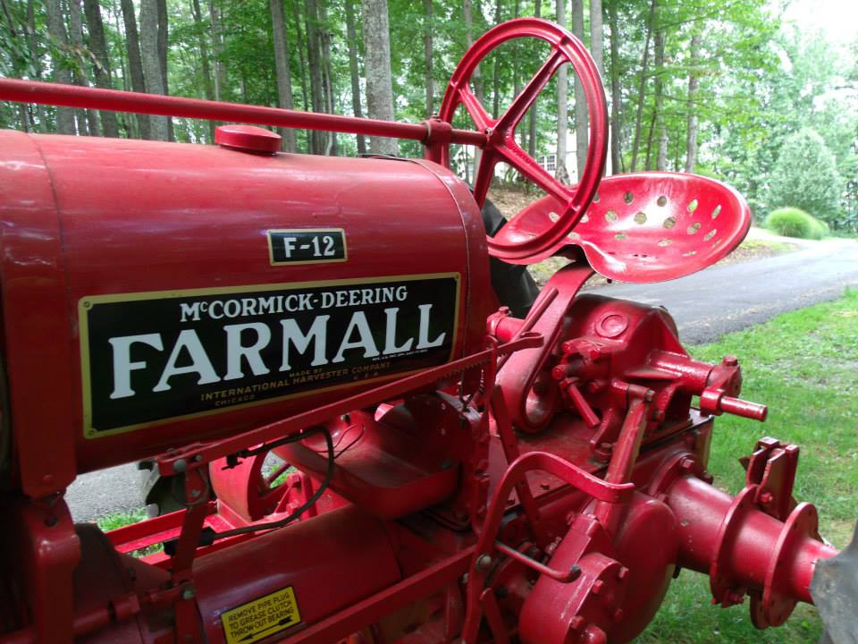 NICE QUALITY MYLAR DECALS. FARMALL SUPER M COMPLETE DECAL SET 