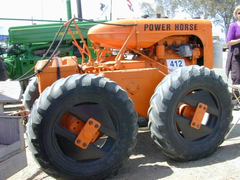 tractors (30).JPG