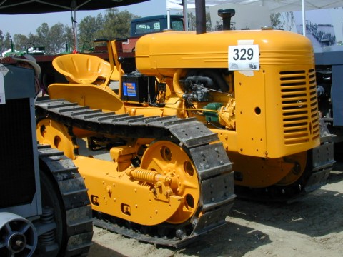 tractors (29).JPG