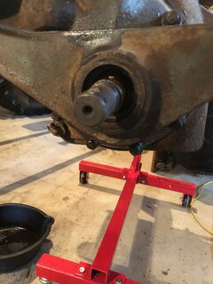 F20 crank front seal out engine support.jpg